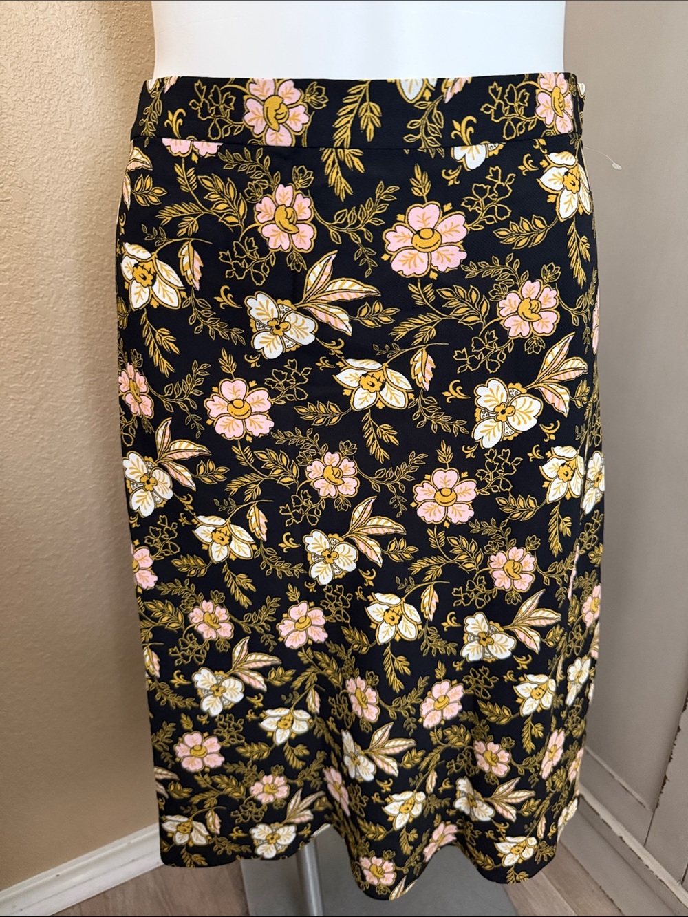 LOFT Black Floral Midi Skirt with Pink & Cream Blooms 12